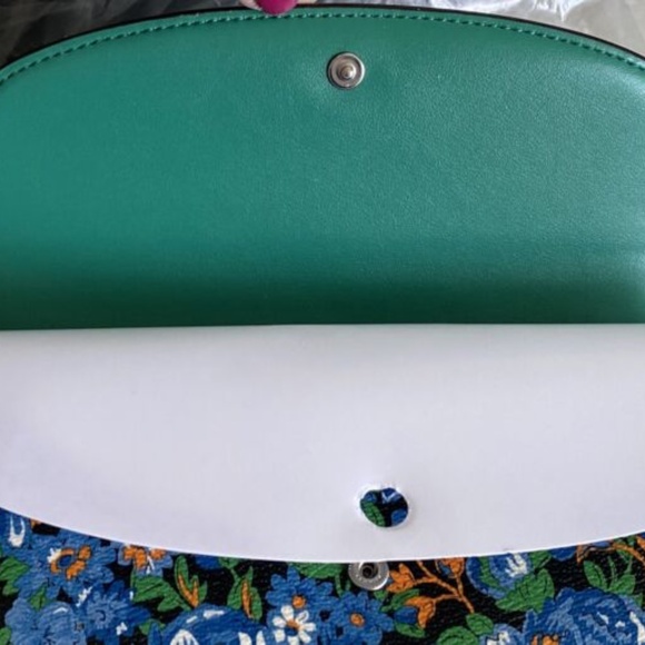 Nwt Coach Blue Rose Meadow Snap Accordion Wallet - Picture 4 of 7